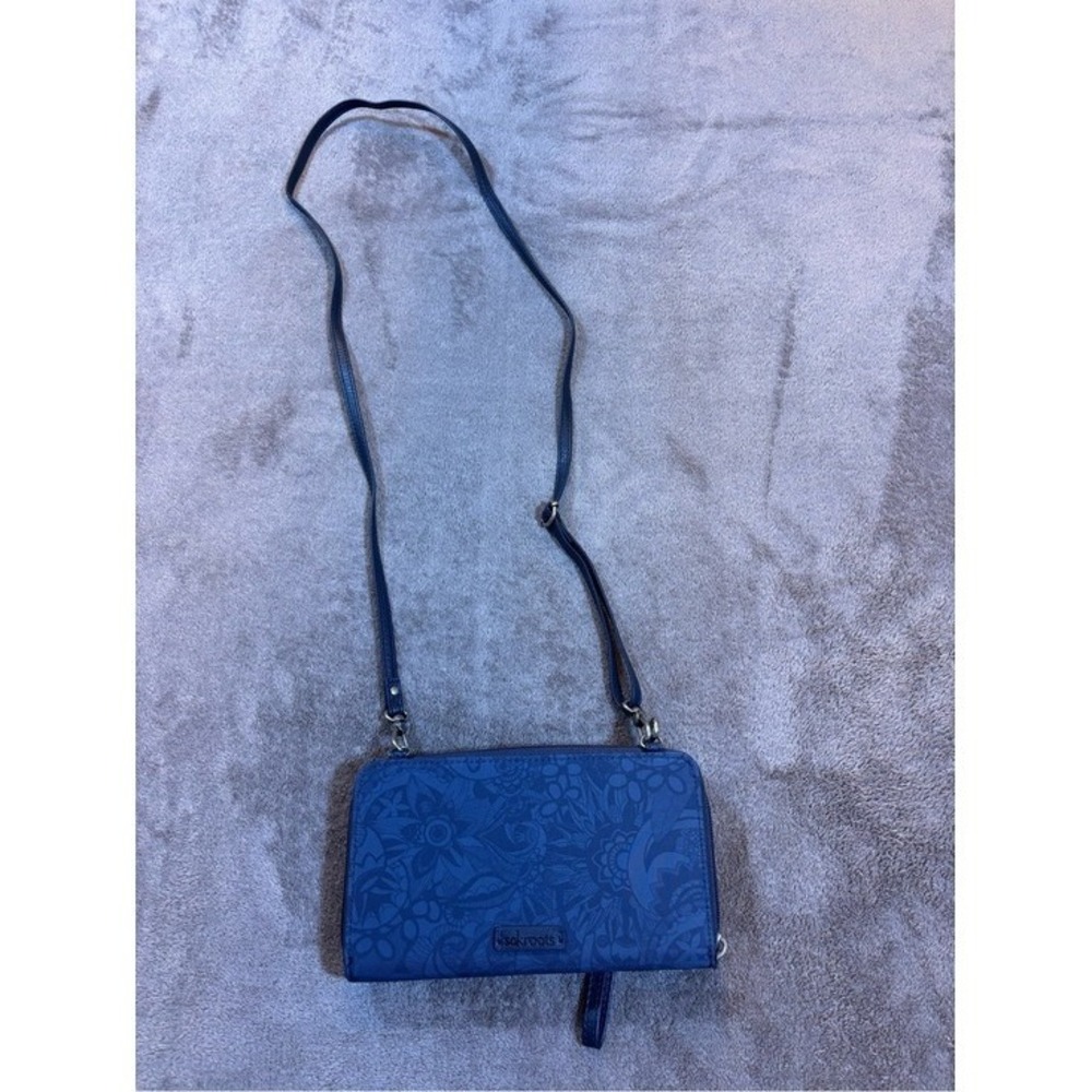 Sakroots Navy Floral Crossbody Wallet Clutch Cell Phone Holder